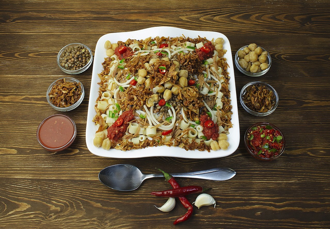 أقرب مطعم كشري