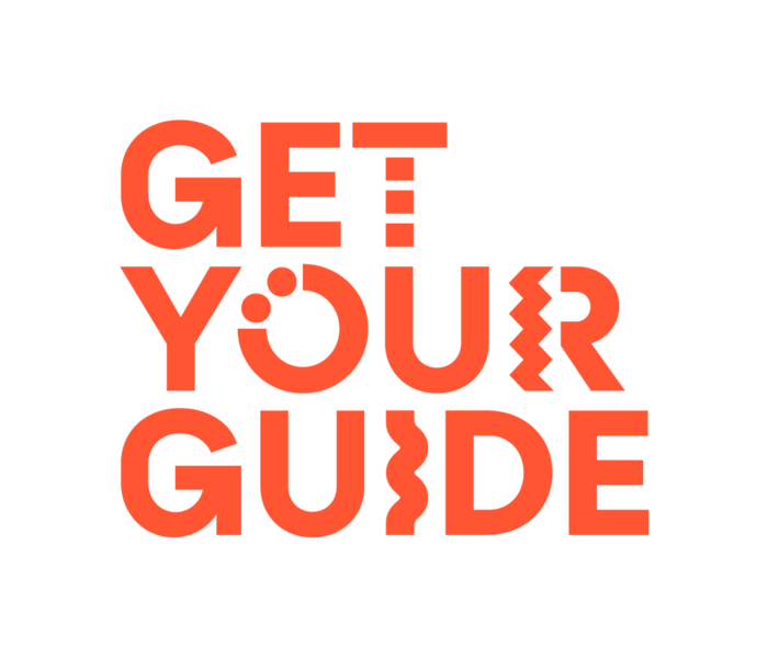 اكتشف أفضل الأنشطة السياحية حول العالم مع GetYourGuide